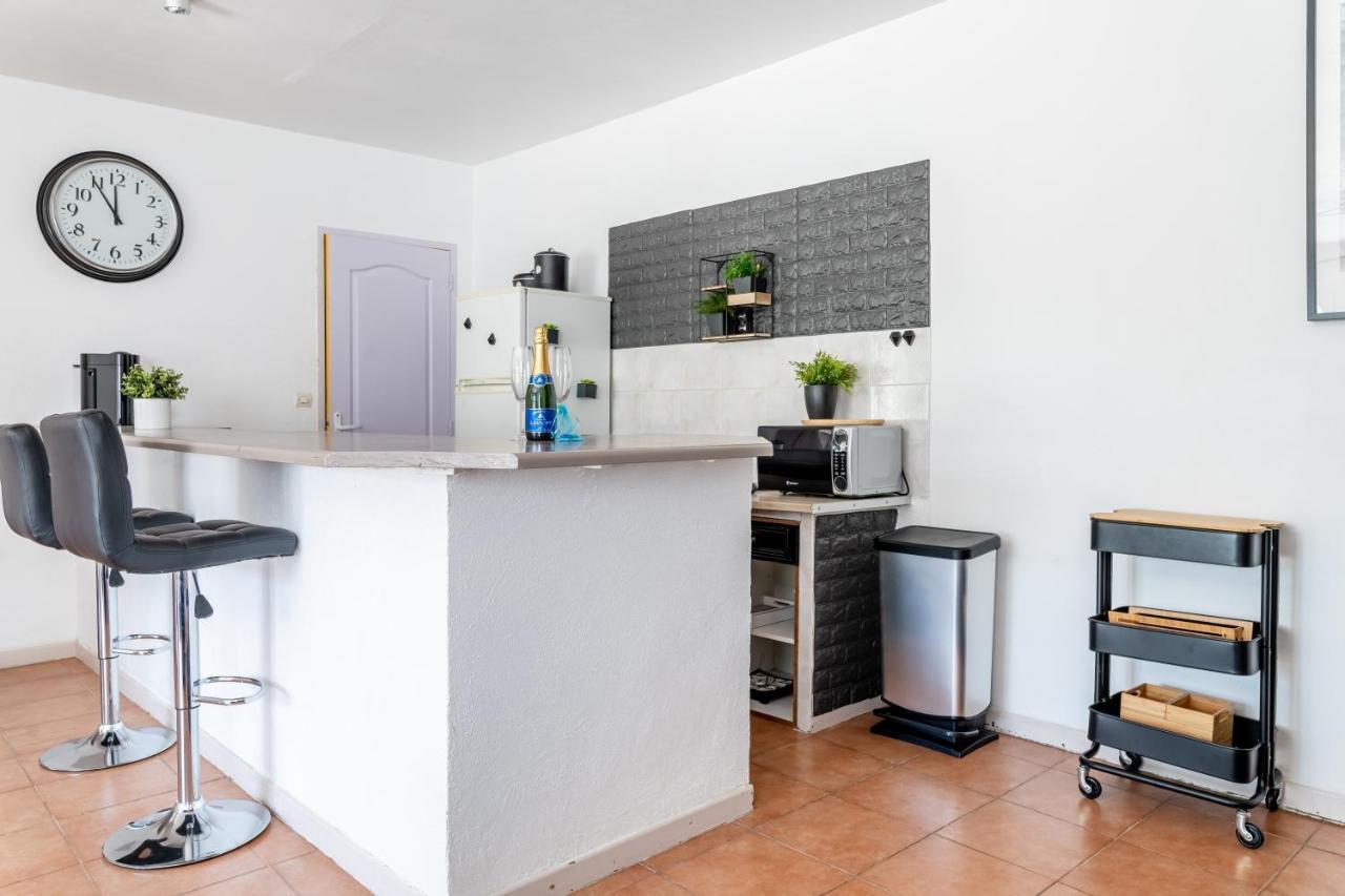 Appartement Le Grand Thao à Fréjus Extérieur photo